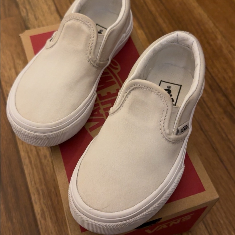 Vans Kids Slip-On Shoes - White